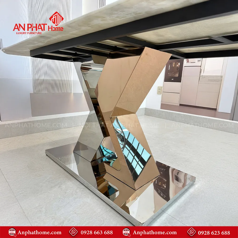 Bộ bàn ăn mặt đá thạch anh 6 ghế bọc da nhập khẩu BA-1951 14 Chân bàn ăn được thiết kế chữ X tạo độ vứng chắc cho cả mặt bàn lại vừa là điểm nhấn sang trọng