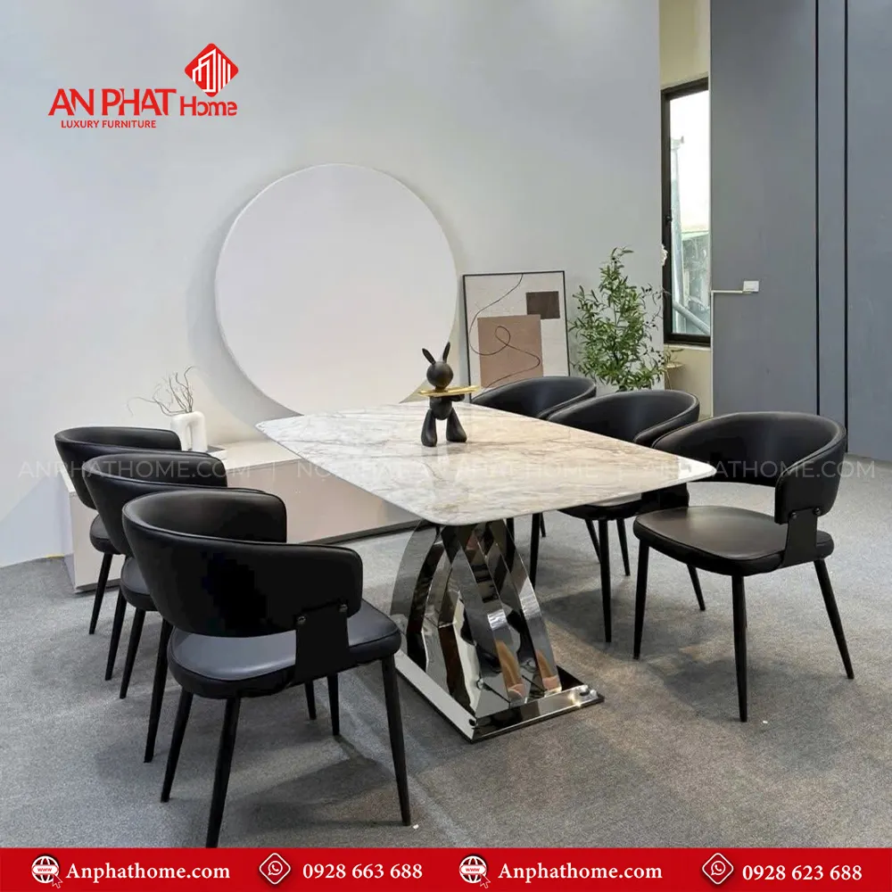 Kích thước mặt bàn đa dạng có thể chọn các kích thước từ 1m40cm – 2m20cm ngồi từ 4- 8 người, trong bộ bàn đã có 6 ghế đi kèm, tùy theo nhu cầu sử dụng quý khách có thể mua thêm ghế