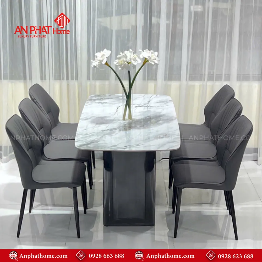 Bộ bàn ghế ăn cao cấp nhập khẩu BA-1968 18 Kích thước đa dạng có thể ngồi từ 4 – 8 người tùy theo nhu cầu sử dụng quý khách có thể lựa chọn kích thước mặt đá, và mua thêm ghế