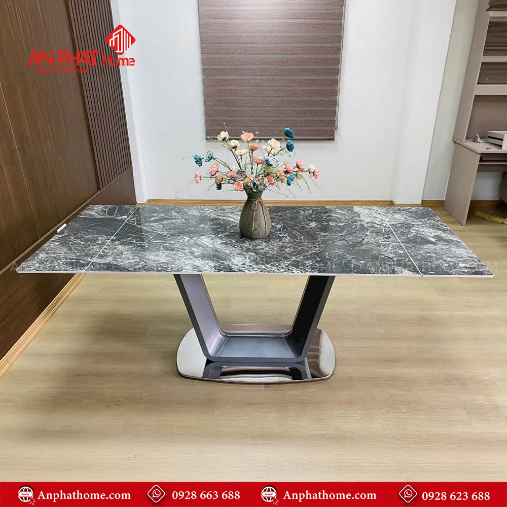 Bộ bàn ăn thông minh kèm 6 ghế da nhập khẩu BA-1971 14 Mặt bàn được làm bằng đá ceramic màu trắng vân mây, sáng bóng và chống trầy xước tốt, kích thước thu nhỏ 1m40cm mở rộng 2m, và kích thước thu nhỏ 1m60 mở rộng 2m30cm