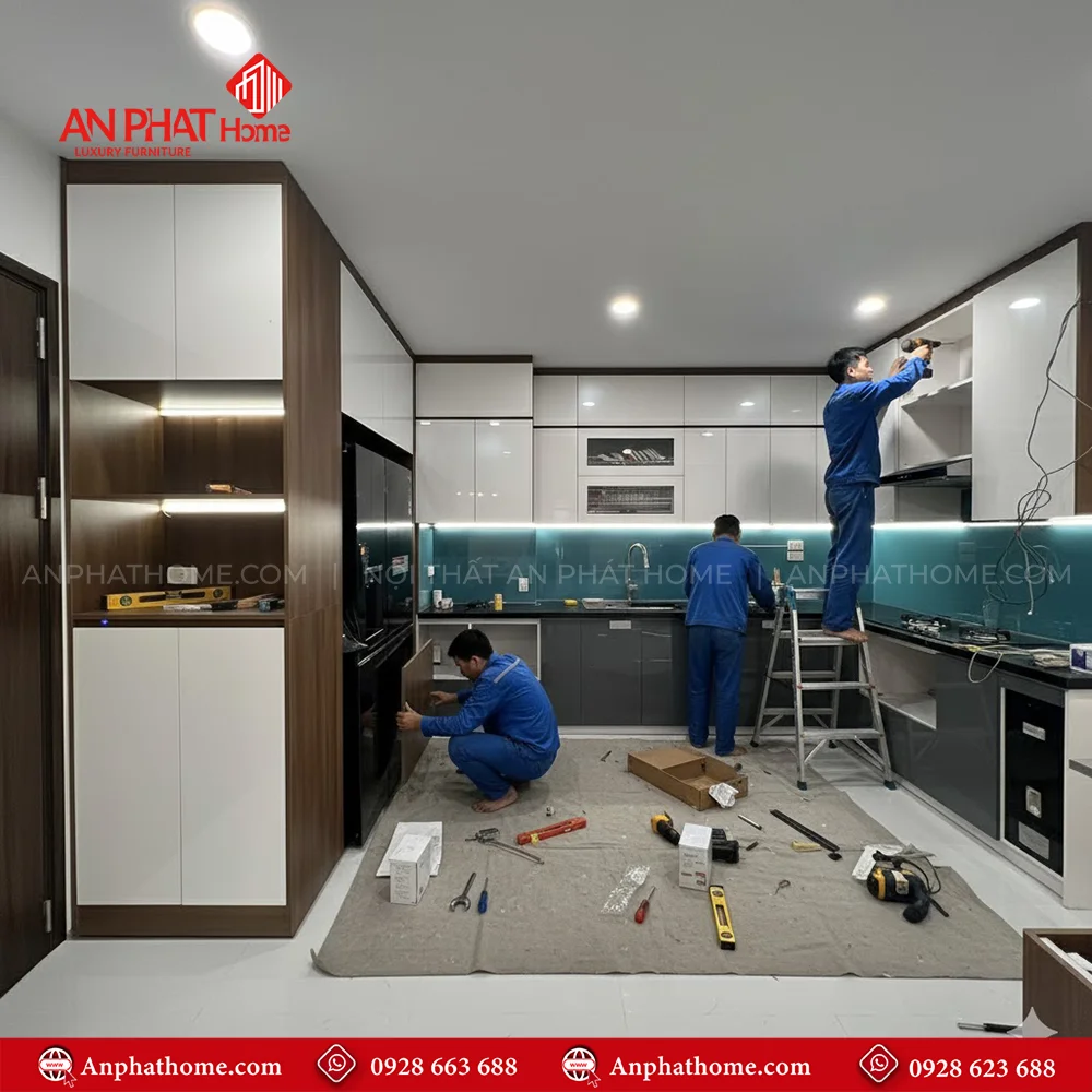 Mẫu tủ bếp đẹp hình chữ L hiện đại