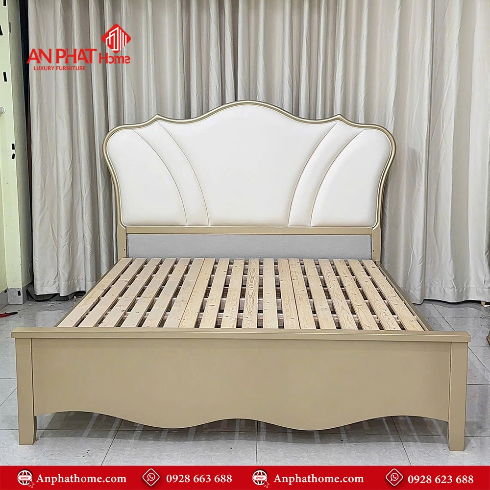 Giường Đẹp Bọc Nệm Cao Cấp GN-271